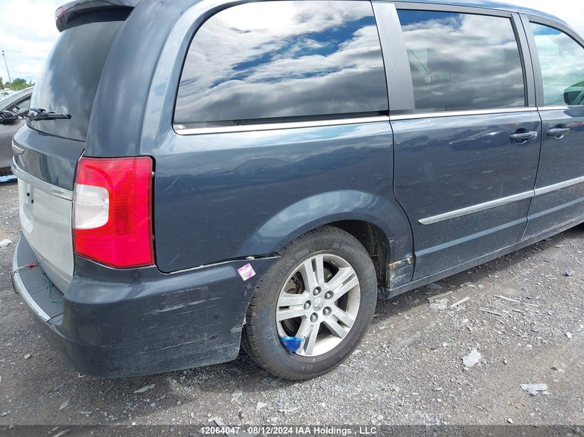 2014 Chrysler Town & Country Touring VIN: 2C4RC1BGXER114888 Lot: 12064047