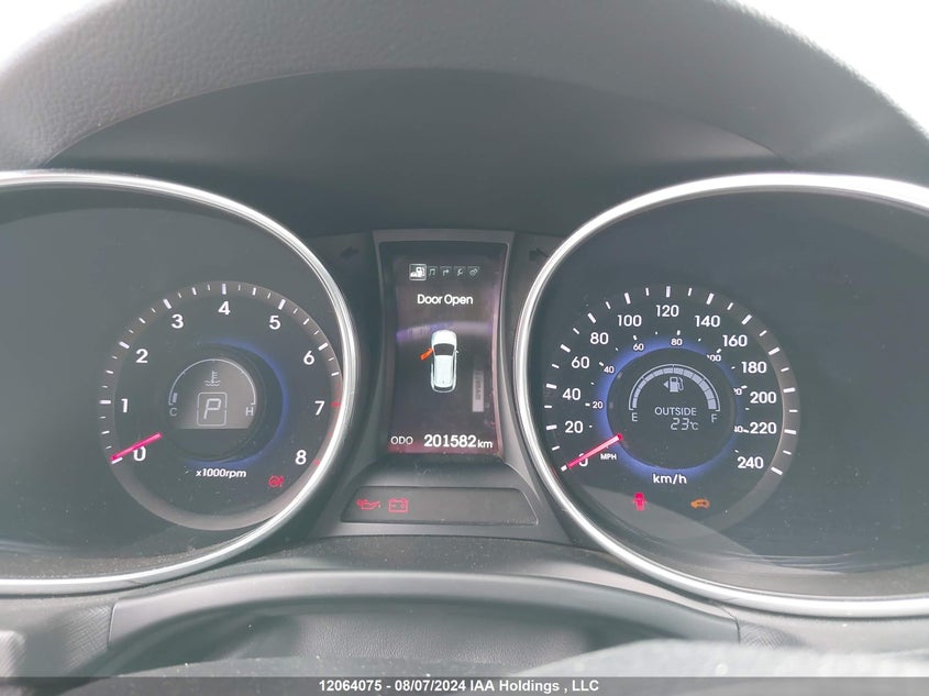 2016 Hyundai Santa Fe Sport 2.0T Limited VIN: 5XYZUDLA3GG328623 Lot: 12064075