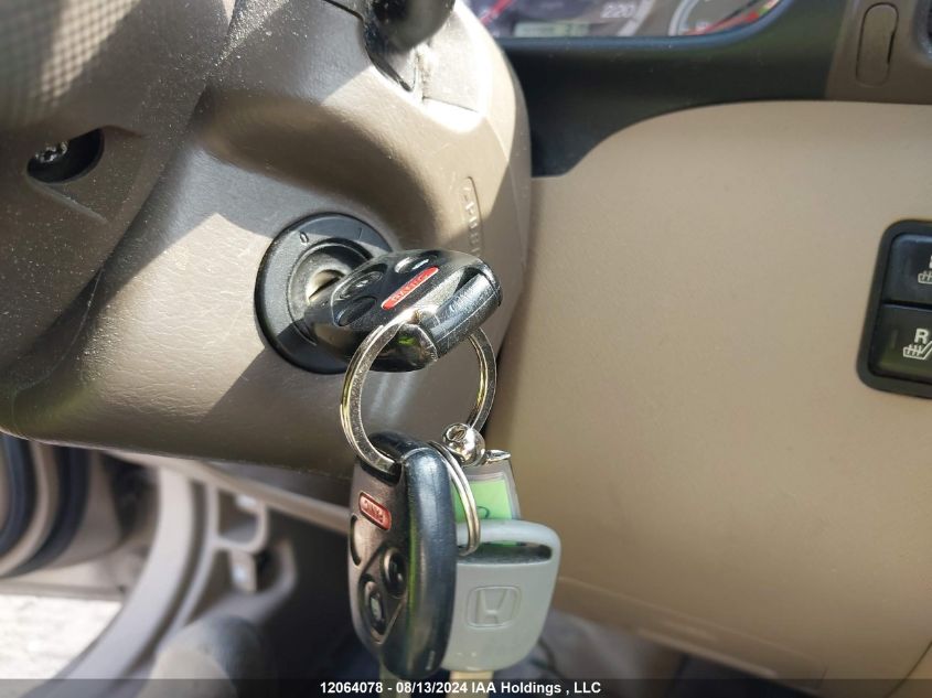 2006 Honda Cr-V VIN: JHLRD78916C815275 Lot: 12064078