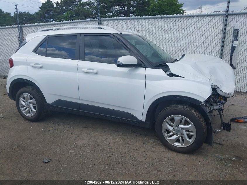 2021 Hyundai Venue Sel/Denim VIN: KMHRC8A32MU073810 Lot: 12064202