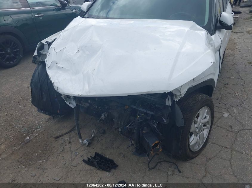 2021 Hyundai Venue Sel/Denim VIN: KMHRC8A32MU073810 Lot: 12064202