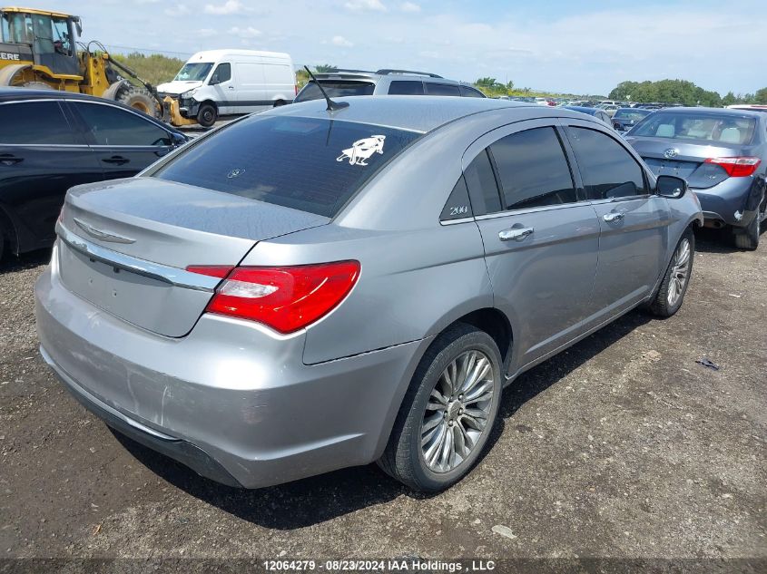 2013 Chrysler 200 VIN: 1C3CCBCG0DN555164 Lot: 12064279