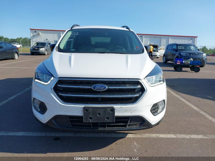 2017 Ford Escape VIN: 1FMCU9GD7HUD13612 Lot: 12064283