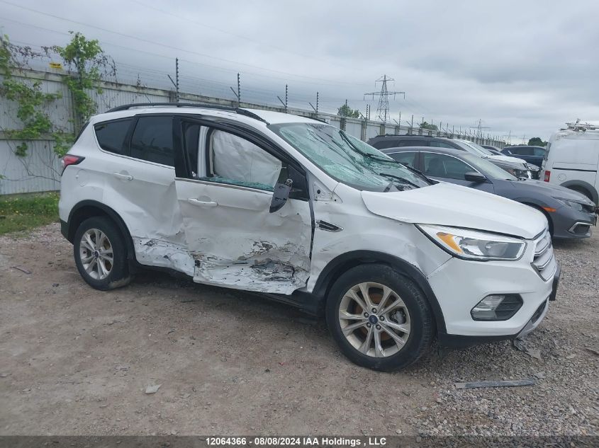 2018 Ford Escape Se VIN: 1FMCU0GD1JUC22210 Lot: 12064366