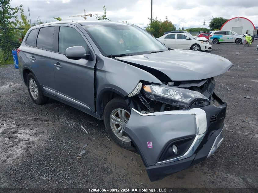 JA4AZ2A36LZ611160 2020 MITSUBISHI OUTLANDER - Image 1