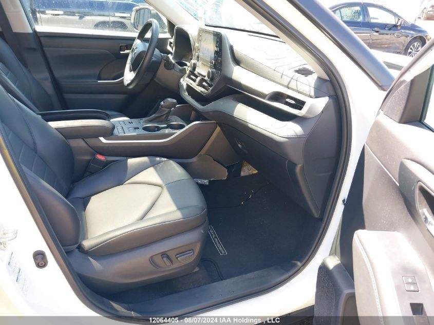 2022 Toyota Highlander Xle VIN: 5TDGZRBH5NS185193 Lot: 12064405