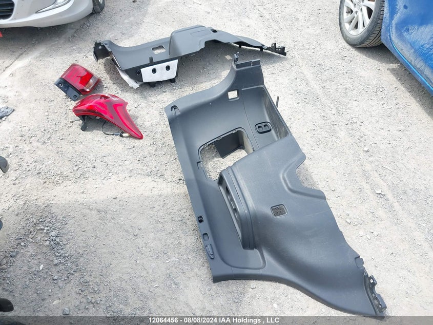 2018 Mitsubishi Outlander Phev VIN: JA4J24A51JZ606690 Lot: 12064456