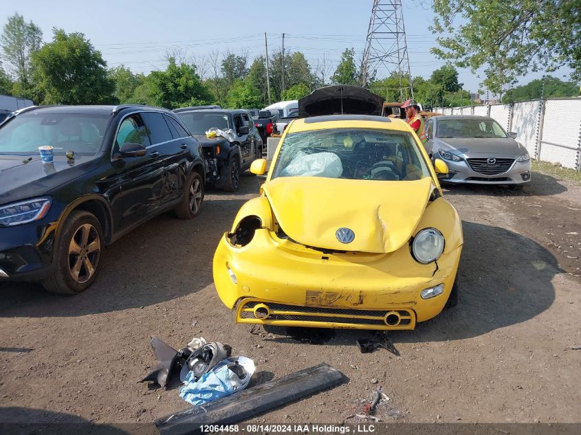 2000 Volkswagen New Beetle Gls VIN: 3VWCD21C7YM485295 Lot: 12064458