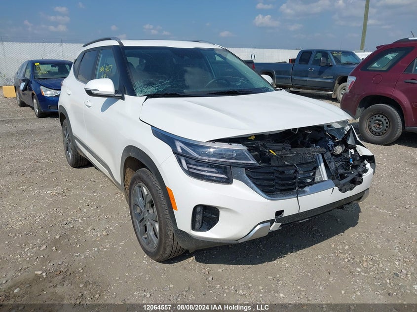 2024 Kia Seltos VIN: KNDEUCAA4R7587357 Lot: 12064557