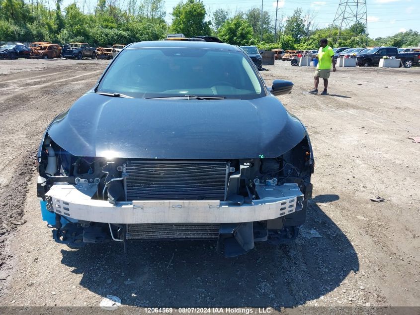 2HGFC2F67JH044889 2018 Honda Civic Sedan