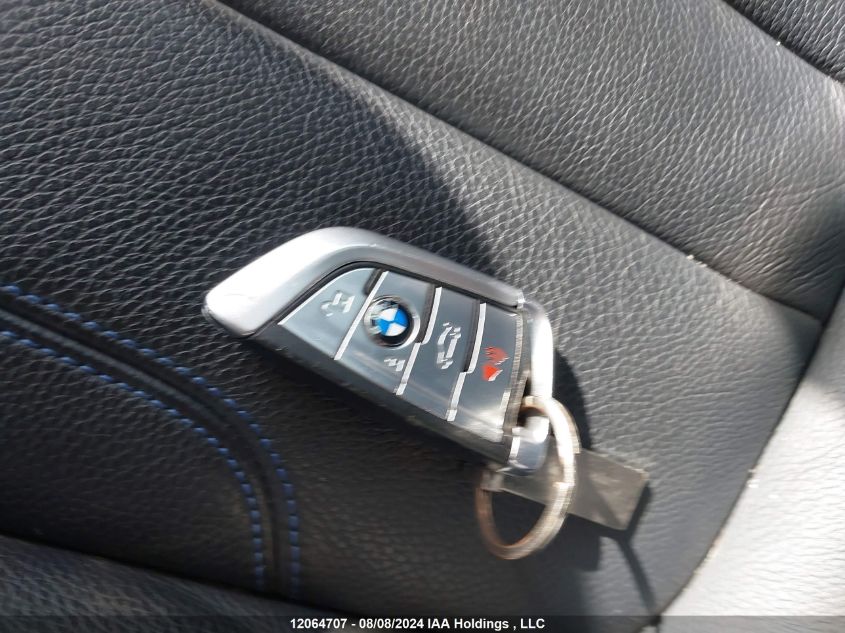 2019 BMW 5 Series VIN: WBAJA7C54KWW10174 Lot: 12064707