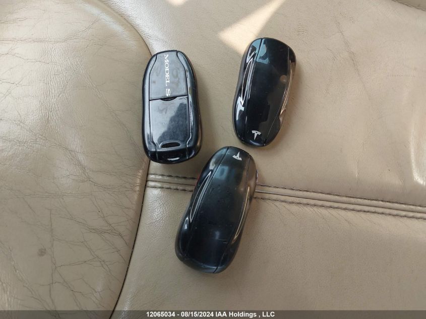 2015 Tesla Model S 85D VIN: 5YJSA1H23FF085461 Lot: 12065034