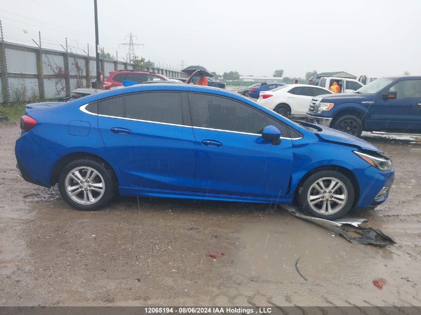 1G1BE5SM3J7165260 2018 Chevrolet Cruze Lt