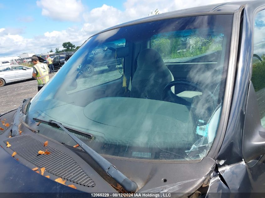 2000 Ford F150 VIN: 2FTZF1725YCA05119 Lot: 12065229