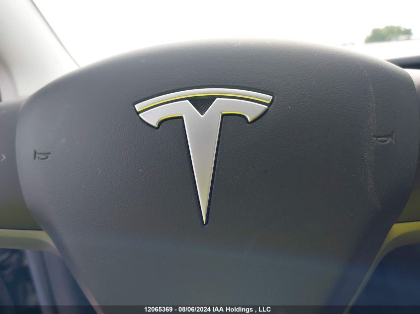 2018 Tesla Model 3 VIN: 5YJ3E1EB9JF110028 Lot: 12065369