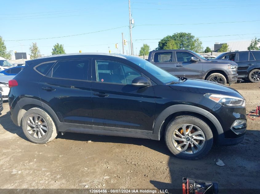 2016 Hyundai Tucson Limited/Sport And Eco/Se VIN: KM8J3CA49GU220833 Lot: 12065456
