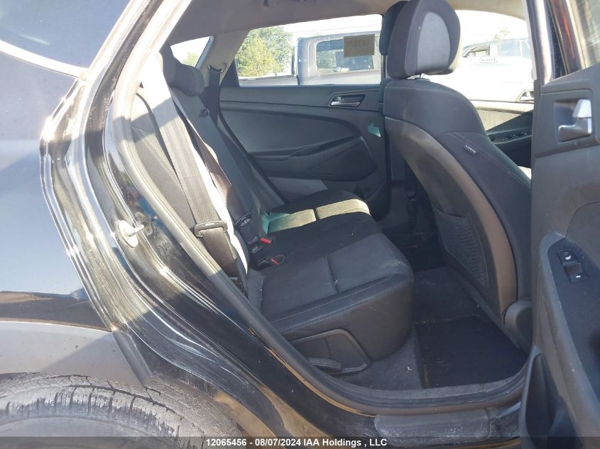 2016 Hyundai Tucson Limited/Sport And Eco/Se VIN: KM8J3CA49GU220833 Lot: 12065456