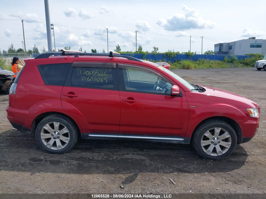 2013 Mitsubishi Outlander VIN: JA4JT5AX0DU602085 Lot: 12065526
