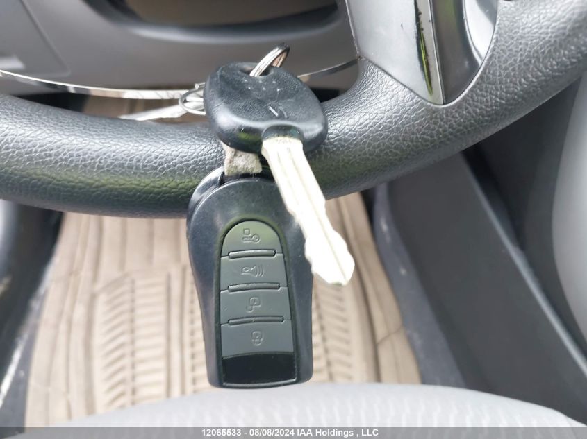 2016 Hyundai Elantra VIN: 5NPDH4AE7GH796240 Lot: 12065533