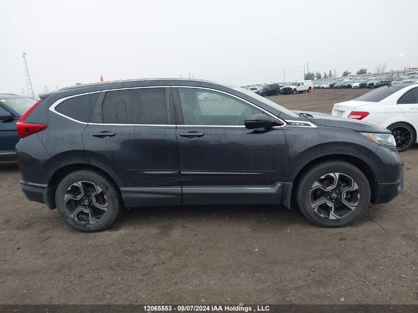 2HKRW2H97JH103117 2018 Honda Cr-V Touring