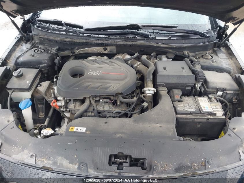 2015 Hyundai Sonata Sport/Limited VIN: 5NPE34AB4FH105334 Lot: 12065626