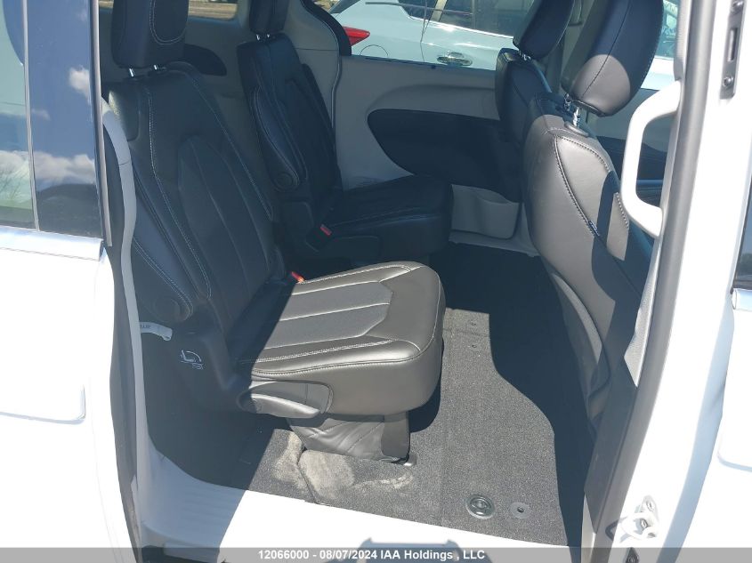 2024 Chrysler Pacifica Touring L VIN: 2C4RC1BG5RR161946 Lot: 12066000