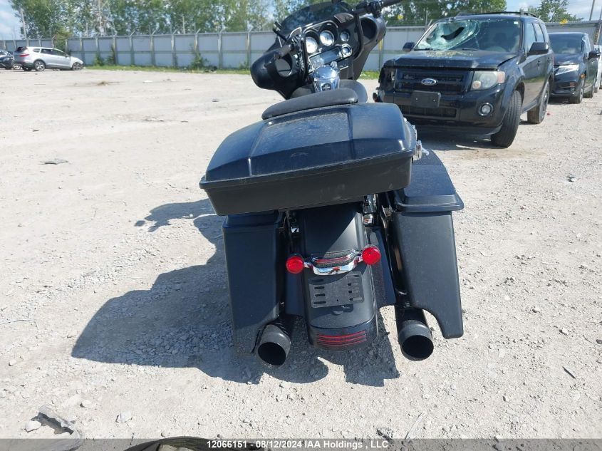 2011 Harley-Davidson Flhx VIN: 1HD1KBM1XBB631924 Lot: 12066151