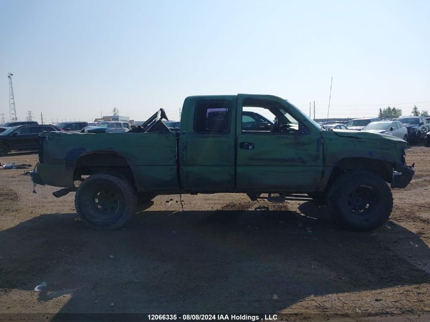 2001 Chevrolet Silverado 1500 VIN: 1GCEK19V51Z208120 Lot: 12066335