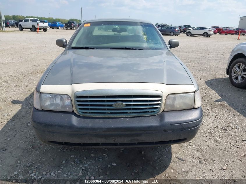 2001 Ford Crown Victoria Lx VIN: 2FAFP74W51X176192 Lot: 12066364