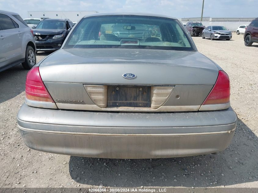 2001 Ford Crown Victoria Lx VIN: 2FAFP74W51X176192 Lot: 12066364