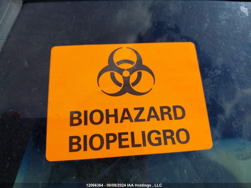 2001 Ford Crown Victoria Lx VIN: 2FAFP74W51X176192 Lot: 12066364