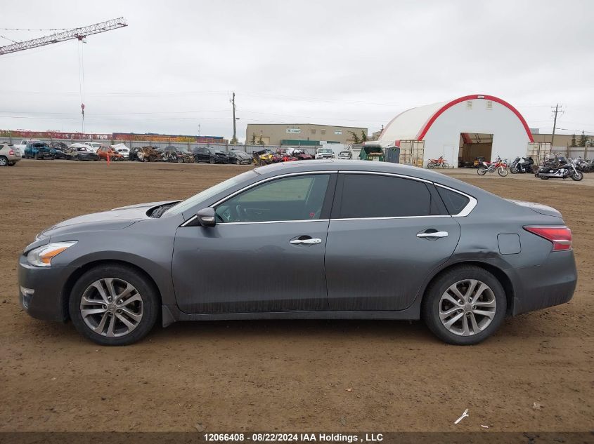 2014 Nissan Altima VIN: 1N4AL3AP3EN352157 Lot: 12066408