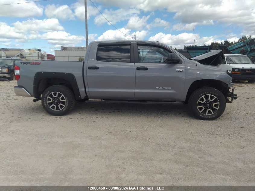 2018 Toyota Tundra Sr5 Plus 5.7L V8 VIN: 5TFDY5F10JX678067 Lot: 12066450