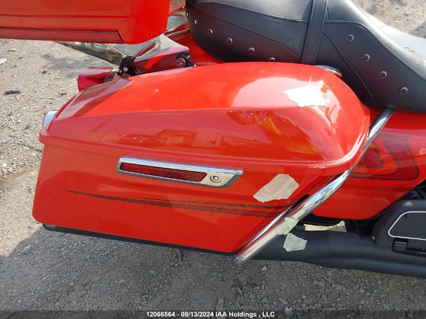 2017 Harley-Davidson Flhr Road King VIN: 5HD1FBCA9HB637060 Lot: 12066564