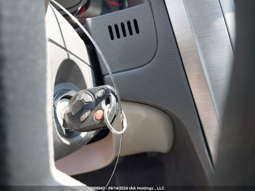 2011 Ford Fusion S VIN: 3FAHP0GA3BR136029 Lot: 12066642