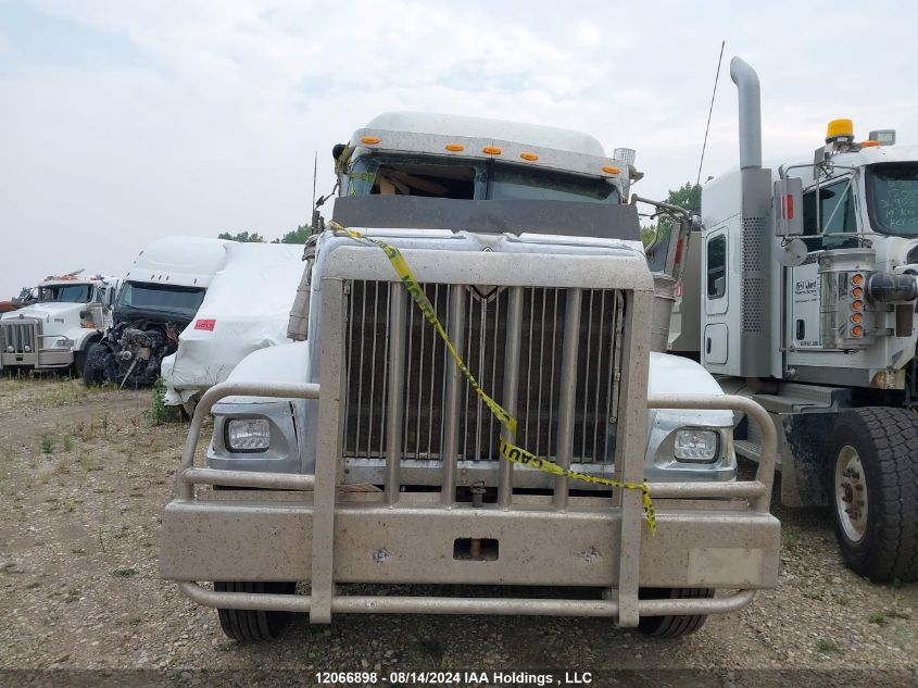 2005 International 9900 I VIN: 2HSCHAPT05C050139 Lot: 12066898