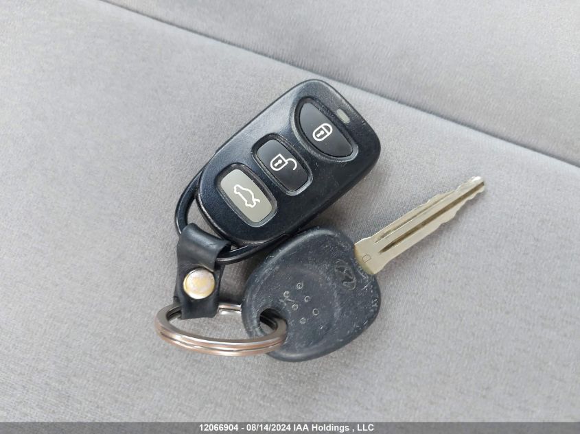 2007 Hyundai Elantra Gl/Gls VIN: KMHDU45D37U069658 Lot: 12066904