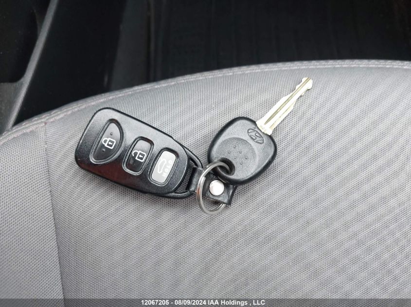 2013 Hyundai Elantra VIN: 5NPDH4AE9DH183273 Lot: 12067205