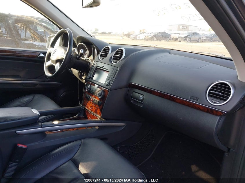 2011 Mercedes-Benz Gl 450 4Matic VIN: 4JGBF7BE9BA693250 Lot: 12067241