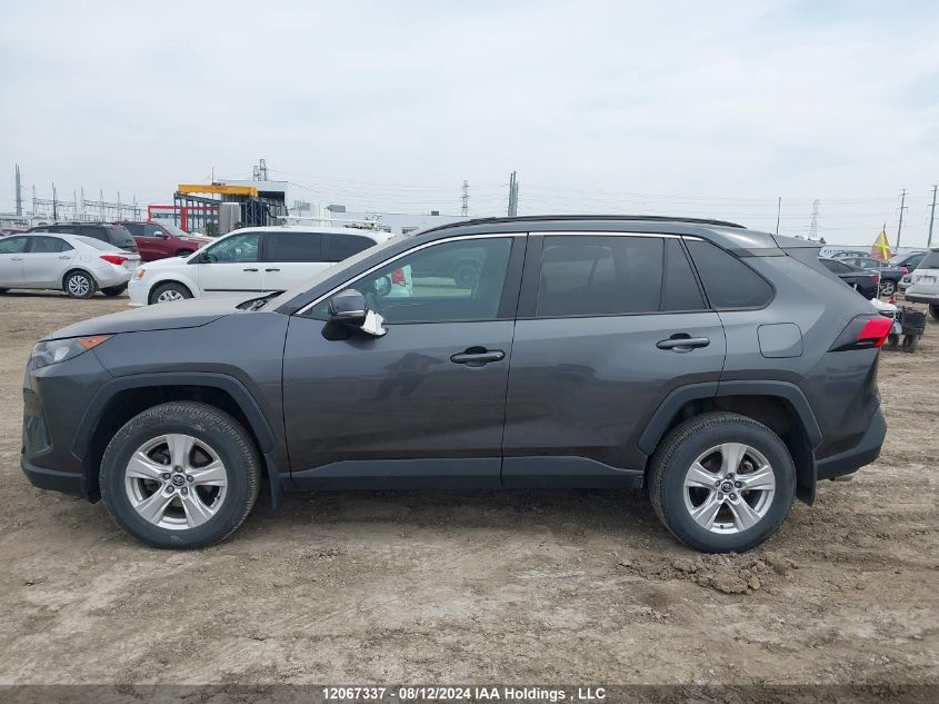 2T3B1RFV6KC022968 2019 Toyota Rav4 Le