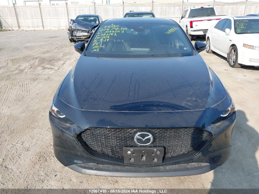 2021 Mazda 3 Preferred VIN: JM1BPALL7M1342142 Lot: 12067430