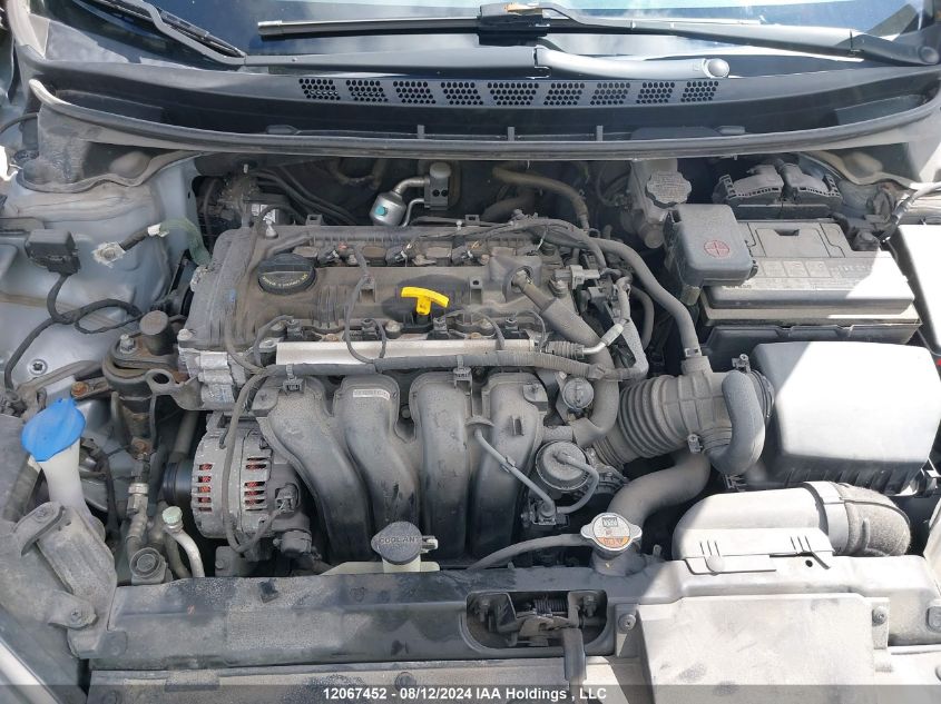 2015 Hyundai Elantra Se/Sport/Limited VIN: 5NPDH4AE8FH606444 Lot: 12067452