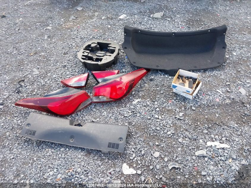 2015 Hyundai Elantra Se/Sport/Limited VIN: 5NPDH4AE8FH606444 Lot: 12067452