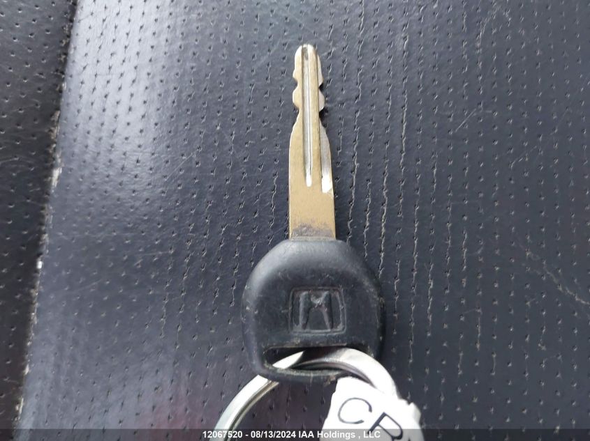 2001 Honda Cr-V VIN: JHLRD18721C800739 Lot: 12067520