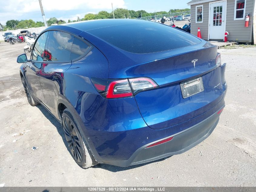 2022 Tesla Model Y VIN: 7SAYGDEE5NF357955 Lot: 12067529