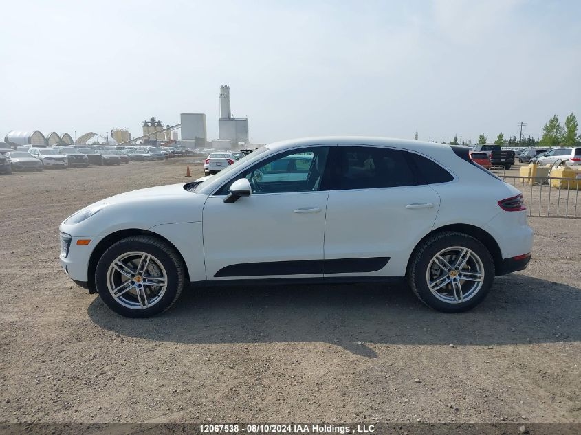 2015 Porsche Macan VIN: WP1AB2A55FLB55489 Lot: 12067538