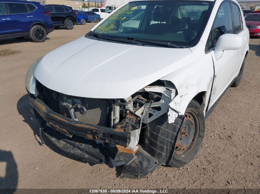 2008 Nissan Versa 1.8S VIN: 3N1BC11E98L404268 Lot: 12067635