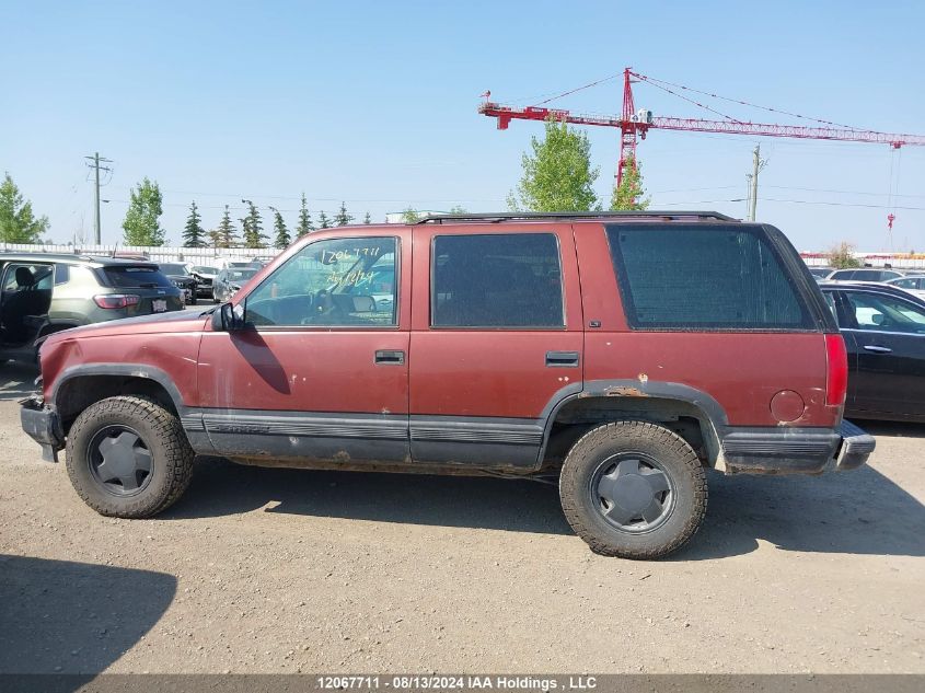 1998 Chevrolet Tahoe VIN: 1GNEK13R7WJ322600 Lot: 12067711