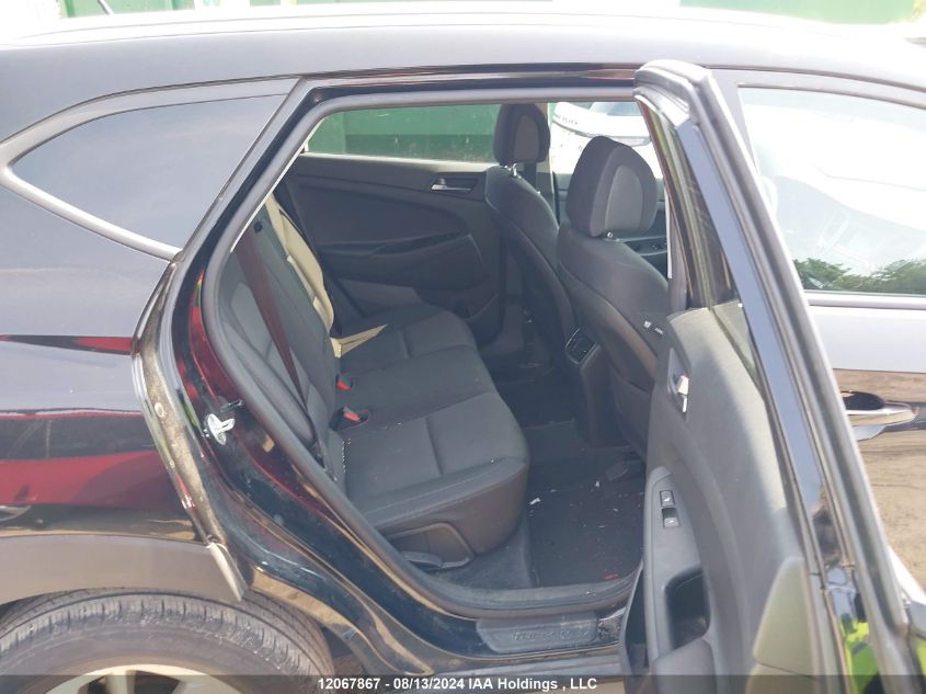 2017 Hyundai Tucson Limited/Sport And Eco/Se VIN: KM8J33A42HU449422 Lot: 12067867