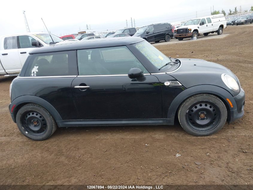 2013 Mini Cooper VIN: WMWSU3C50DT688623 Lot: 12067894